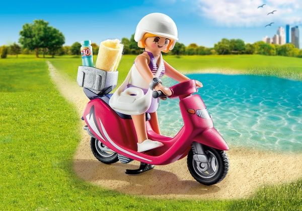 Конструктор Playmobil Посетитель пляжа со скутером 9084
