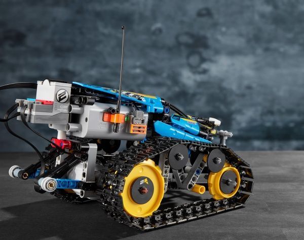 Конструктор LEGO Technic Швидкісний всюдихід з ДК 42095