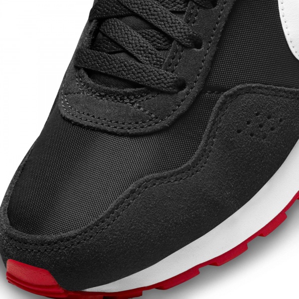 Кроссовки Nike MD VALIANT CN8558-016 р.38,5 черный