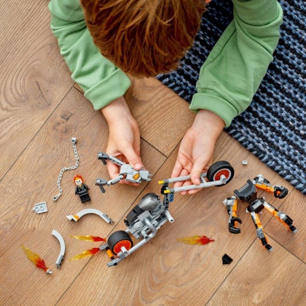 Конструктор LEGO Super Heroes Примарний вершник: робот і мотоцикл 76245