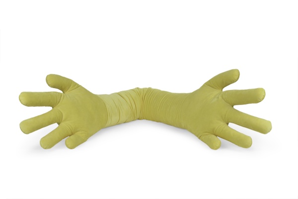 Подушка декоративная руки обнимашки FWPHANDSHUGGY23OL 172 см оливковый WP Merchandise 