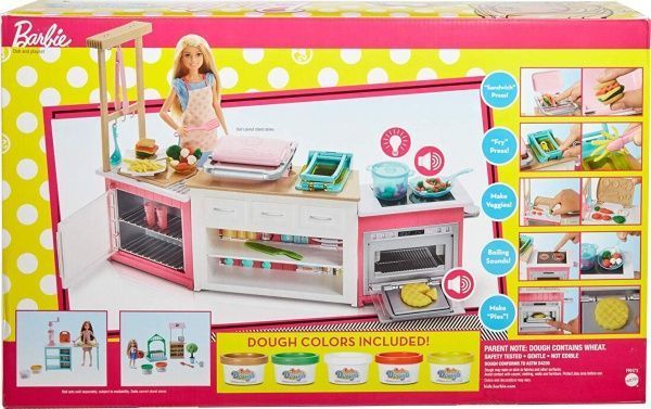 Игровой набор Barbie Готовим вместе FRH73