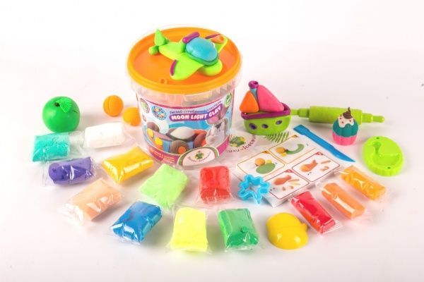 Набор пластилина OKTO легкого магического прыгающего 1,2 л 3 ТМ Moon Light Clay 70003