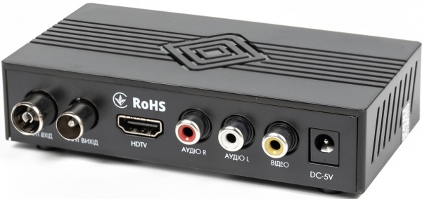 Тюнер Romsat T8011HD