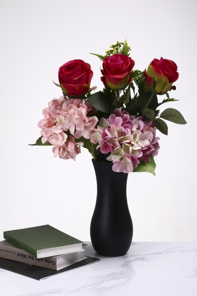 Ваза стеклянная Soft Лилия 25 см черная 