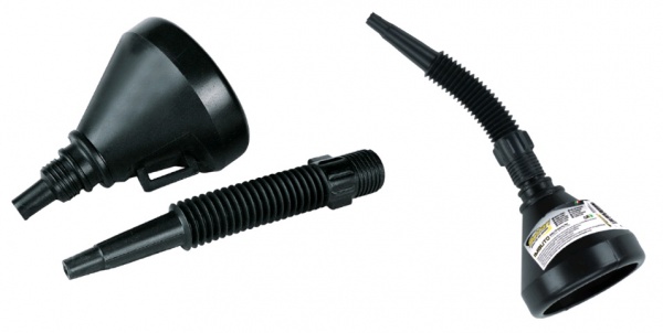 Лейка автомобильная универсальная BOTTARI (24041-IS)