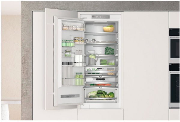Встраиваемый холодильник Whirlpool WHC20 T593
