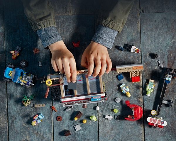 Конструктор LEGO Hidden Side Нападение на 