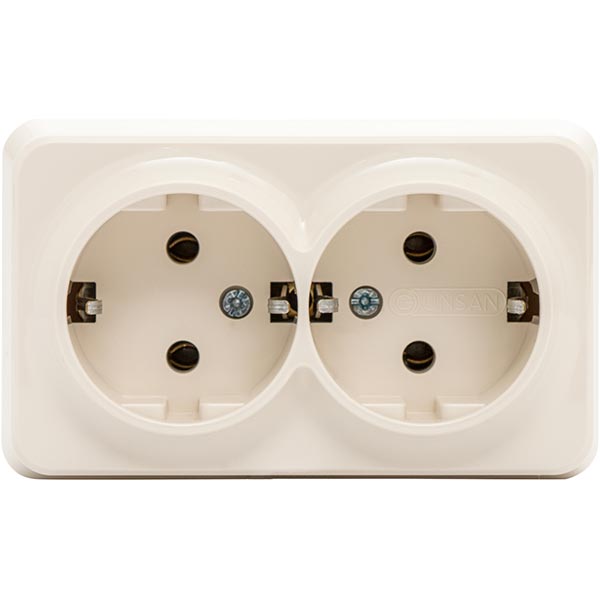 Розетка Gunsan Misya двойная с заземлением кремовая