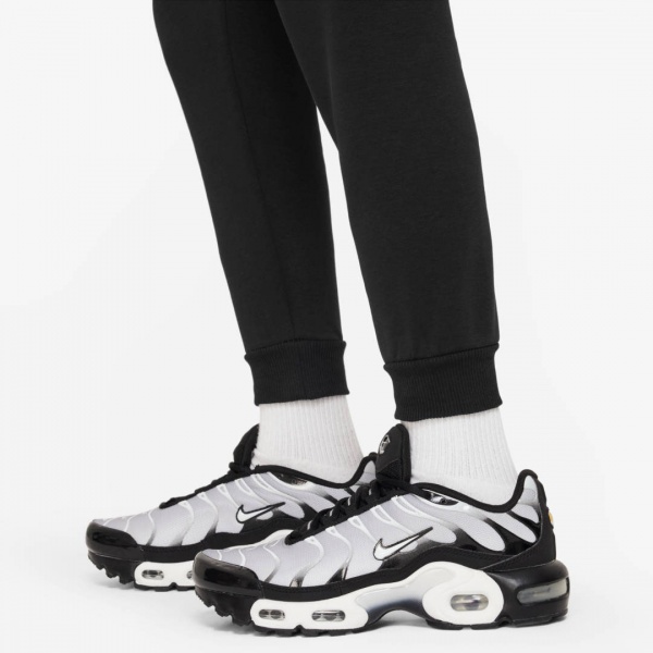 Брюки Nike K NSW CLUB FLC JGGR HBR FD2995-010 р. S черный