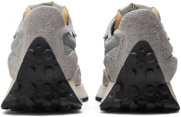 Кроссовки New Balance U327WCA р.43 серый