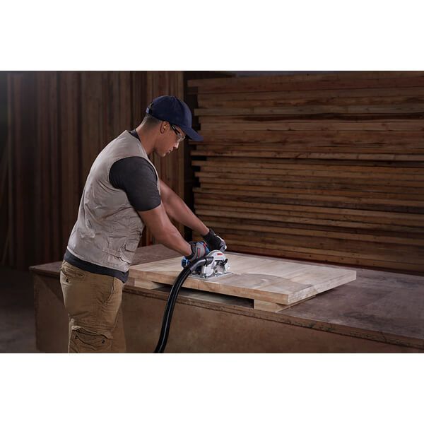 Пилка дискова Bosch Professional GKS 600 06016A9020