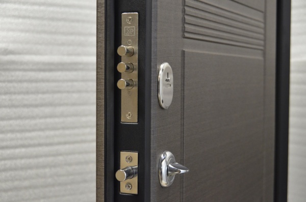 Дверь входная Министерство дверей КС-29+ венге серый горизонт 2050х860 мм правая