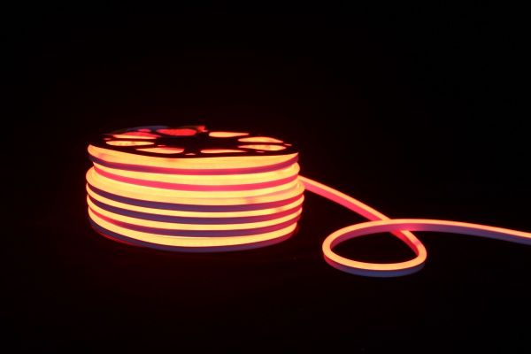 Лента светодиодная IEK Неон 9,6 Вт IP67 220 В красный LSR5-6-120-67-0-50 