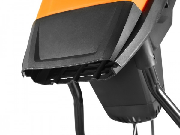 Измельчитель садовый Енергомаш ШЕ-2400 электросеть