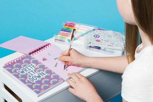 Набор ручек гелевых Make it Real MR57172