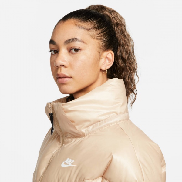 Пальто Nike W NSW TF CITY HD PARKA DH4081-200 р.S бежевий