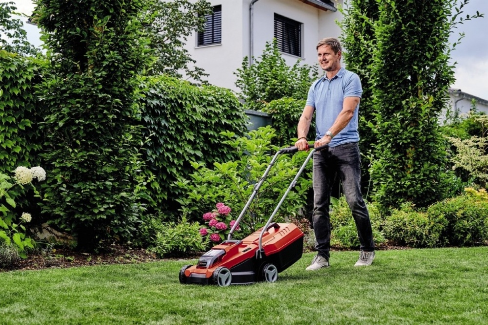 Газонокосилка аккумуляторная Einhell GE-CM 18/32 Li +Тример аккумулятора. GC-CT 18/24 Li P +Аккум.+устройство заряд 18V 4.0 Ah Kit