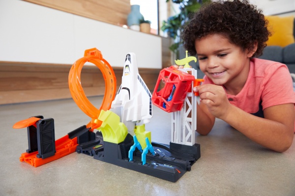 Игровой набор Hot Wheels Запуск ракеты GTT75