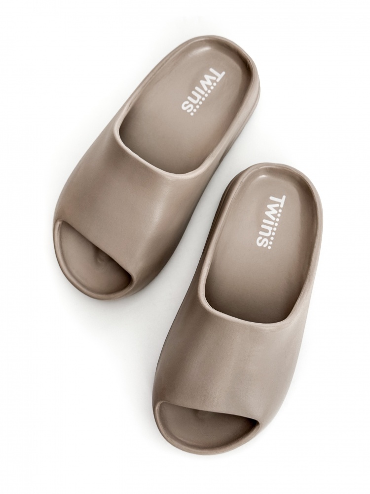 Шльопанці Twins р.42-43 сірий