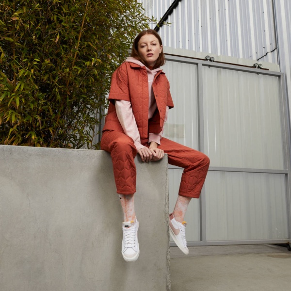 Кроссовки Nike DQ1470-102 р.US 8,5 белый