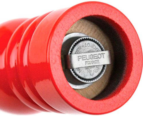 Мельница для перца Paris 18 см красная 31022 Peugeot