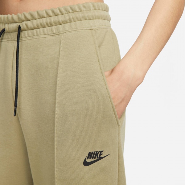 Брюки Nike W NSW TCH FLC MR JGGR FB8330-276 р. S бежевый