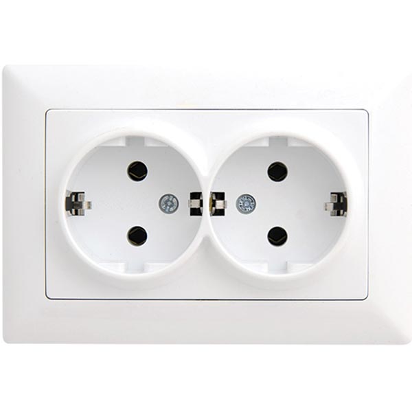 Розетка подвійна із заземленням Gunsan Visage без шторок білий