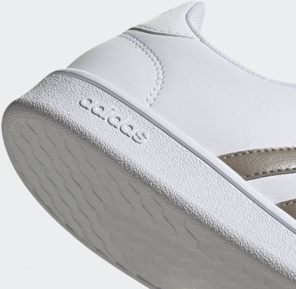 Кроссовки Adidas GRAND COURT BASE EE7874 р.UK 6 белый