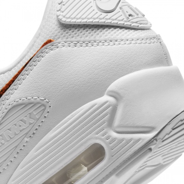 Кросівки Nike Air Max 90 AX DH4115-100 р.US 5,5 білий