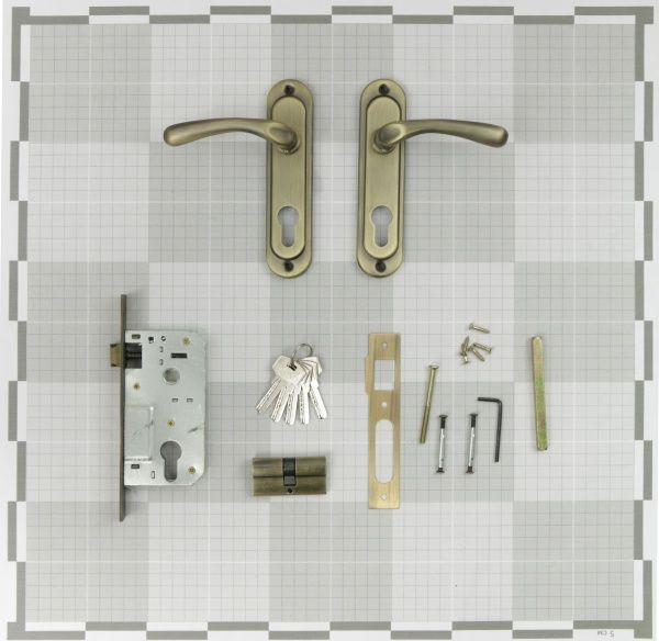 Замок врізний з ручками  910K6 PZ 62 мм матова антична латунь/