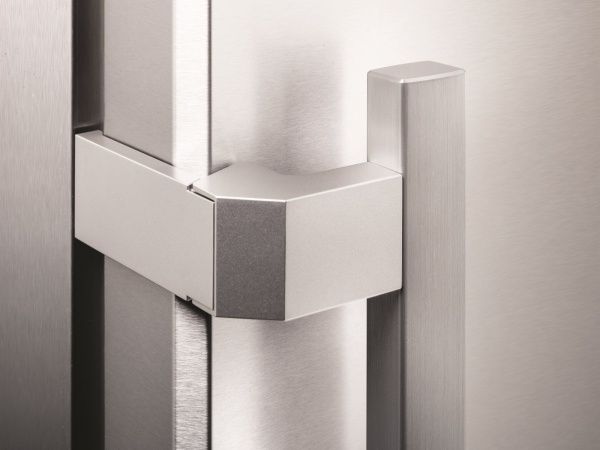 Холодильник Liebherr CNef 4835