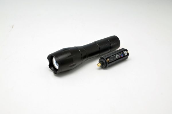 Фонарь Treker LP-8381 черный