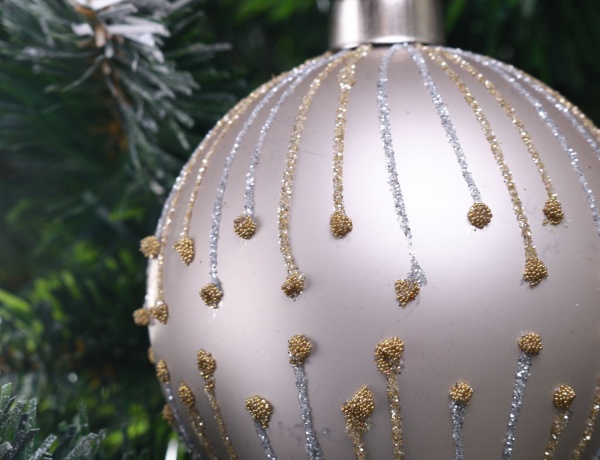 Елочная игрушка в форме шара 8 смABT620330 