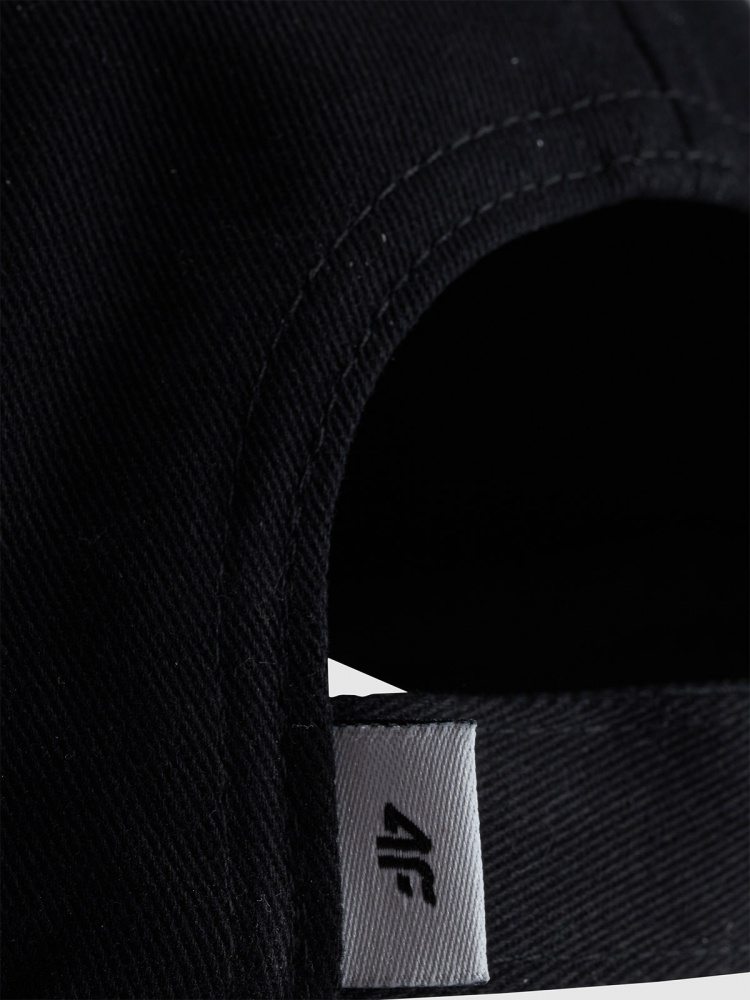 Кепка 4F 4FWSS26ACABU551-20S L/XL черный