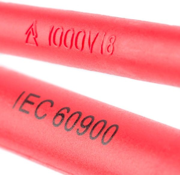 Набор отверток Total диэлектрических до 1000 В 6 шт. SL 3.0 / 4.0 / 6.5 PH 0 / 1 / 2×150 мм THTIS566