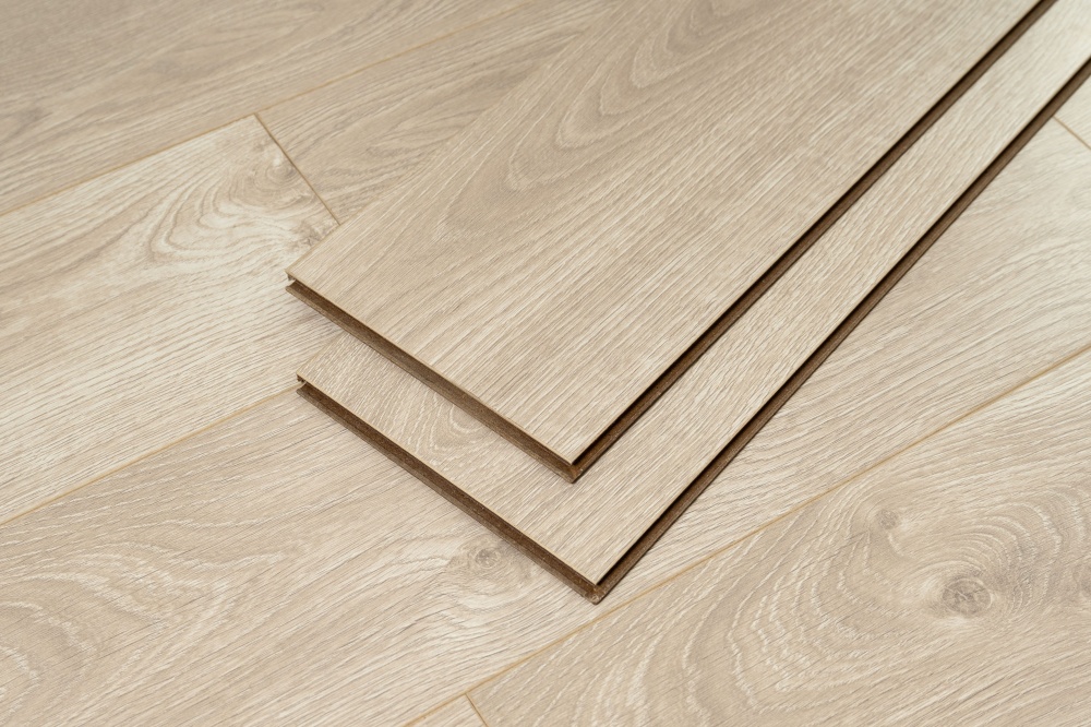 Ламінат Green Step Tenera 4V Дуб Масала 32/АС4/8 мм