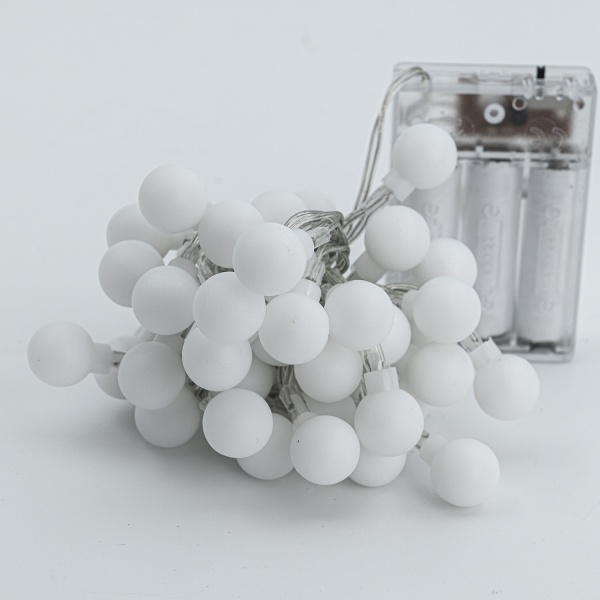 Декоративная гирлянда Altalusse (INL-2705B-40 Warm) встроенный светодиод (LED) 40 ламп 6 м 