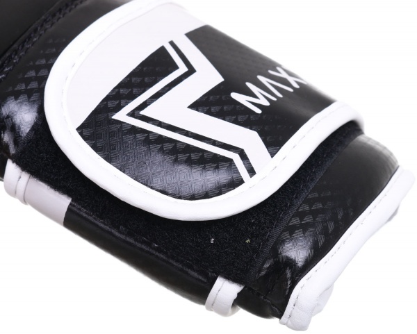 Боксерські рукавиці MaxxPro AVG-451 р. 10 чорний