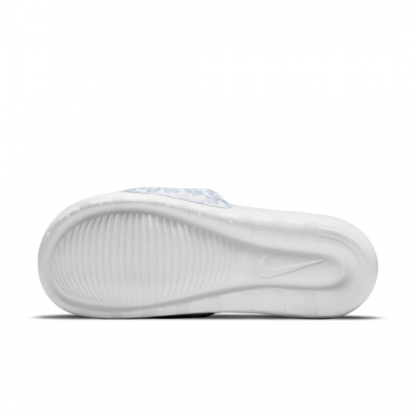 Шлепанцы Nike VICTORI ONE CN9676-103 р.36,5 белый