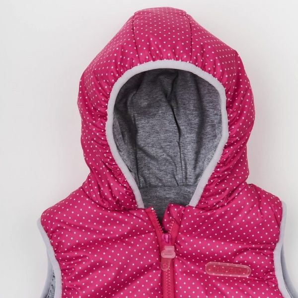 Жилет детский для девочки Соня белый горох р.122 розовый с рисунком 