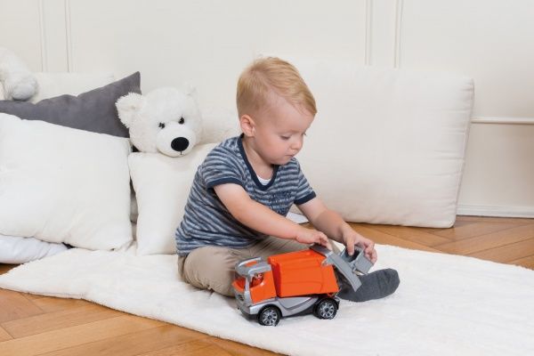 Сміттєвоз Lena Truckies 25 см з фігуркою водія 1623