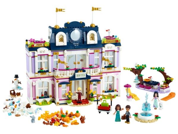 Конструктор LEGO Friends Гранд-отель Хартлейк Сити 41684