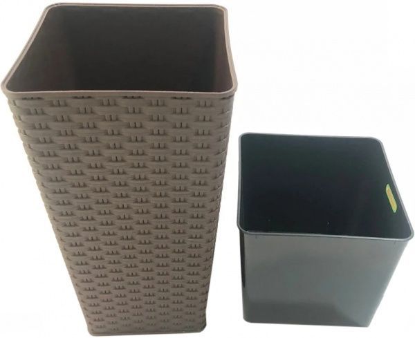 Вазон пластиковий Алеана Ротанг 27*27*51 квадратний 13л какао 