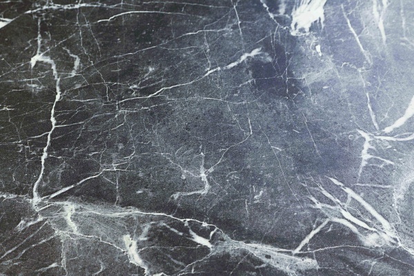 Стол круглый на металлической опоре Waist Петра Неро 750х754 мм 