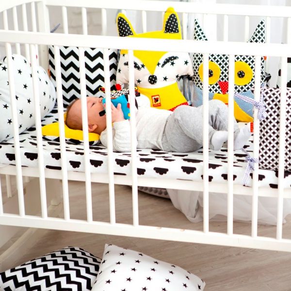 Бортик для кроватки Macик Облачко B&W МС 110512-05