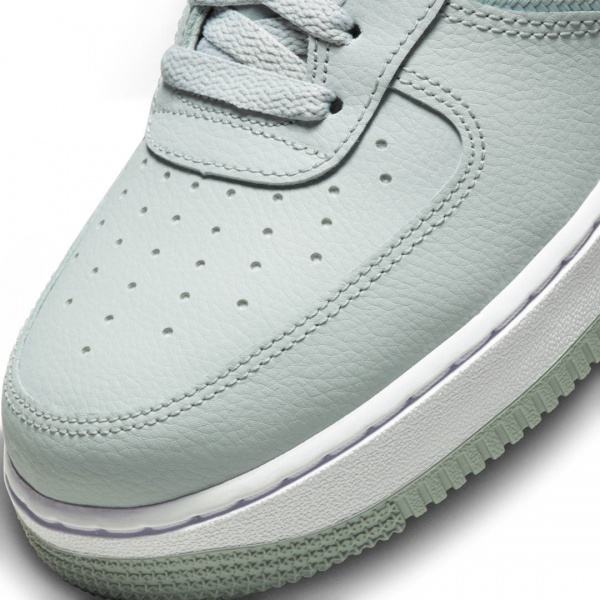 Кроссовки Nike AIR FORCE 1 FD0666-002 р.40,5 серый