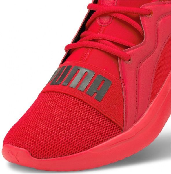 Кроссовки Puma Resolve Street 19506204 р.UK 8,5 красный