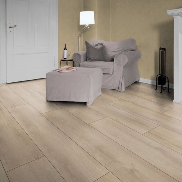 Ламінат Kronotex Advanced V4 дуб літній бежевий 32/АС4 8 мм (D 3902) 