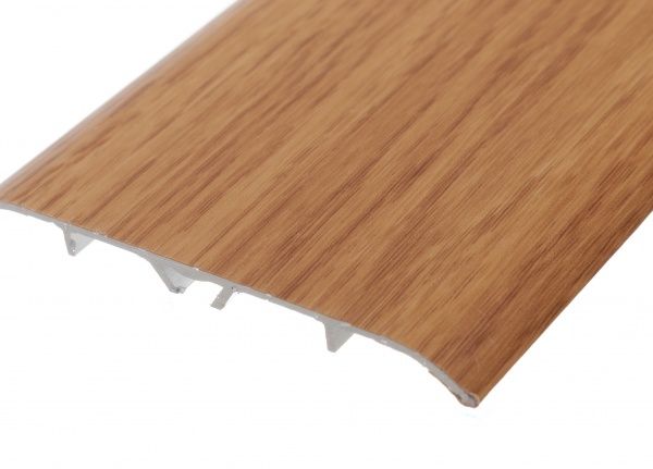 Порожек П21 КСК Профиль радиальный скрытый крепеж 80x900 мм дуб темный 